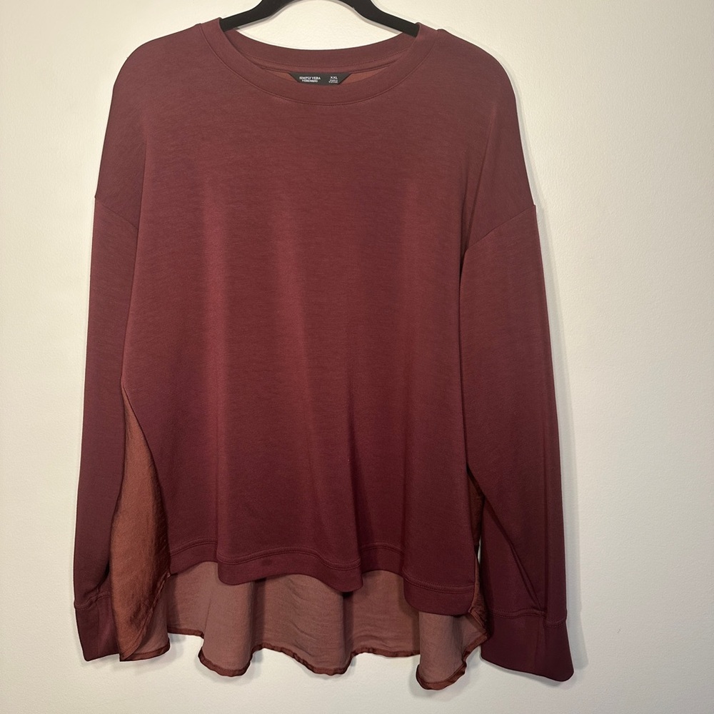 Simply Vera Vera Wang Maroon Silk Back Top